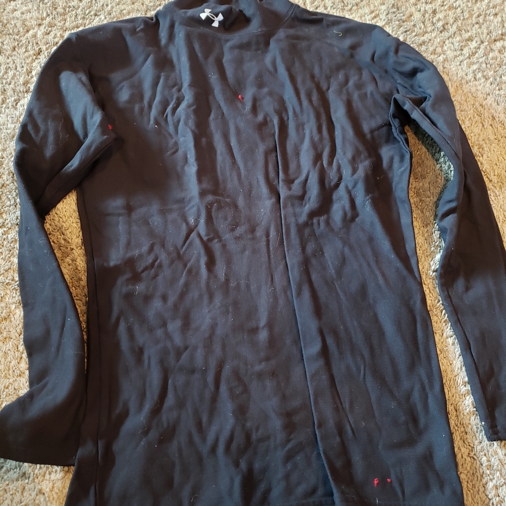 Under Armor - Picture 4 of 4